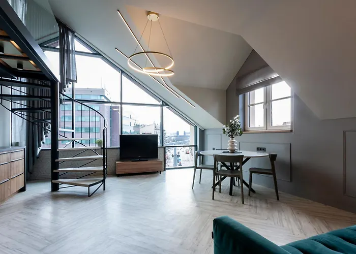 City Frame Apartment